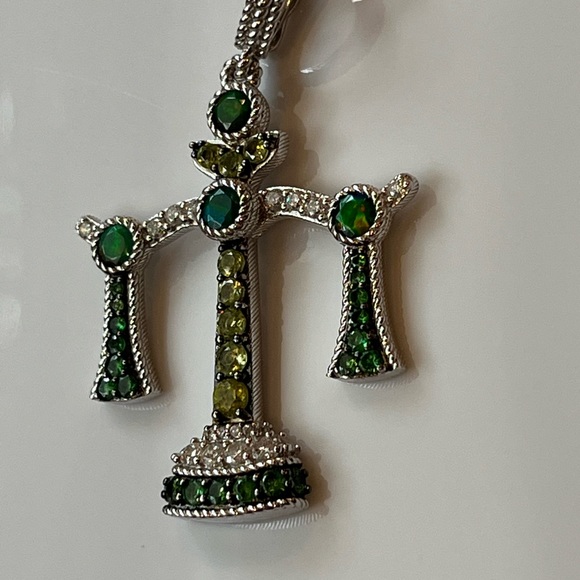 Judith Ripka Sterling Silver Peridot Chalcedony Libra ♎️ Zodiac Pendant NEW - Picture 6 of 7